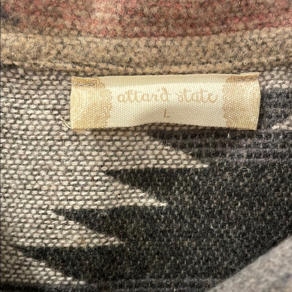 Altar’d State Aztec Patterned Button-Up Shacket - Picture 3 of 4